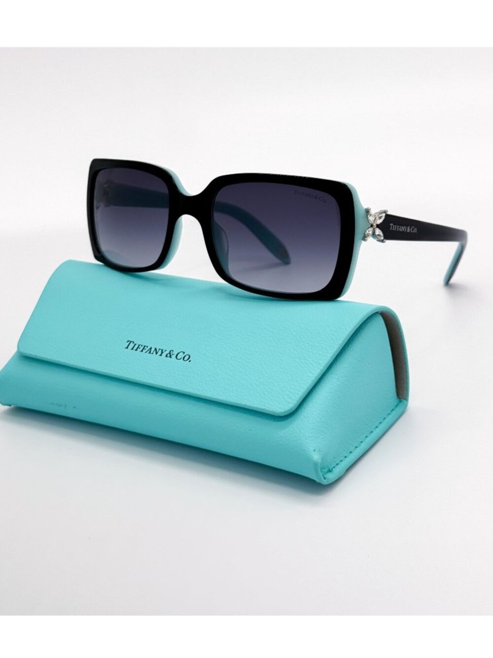 New Tiffany & Co Sunglasses TF4047B 8055/3C Black Blue Women Eyewear - Picture 2 of 10